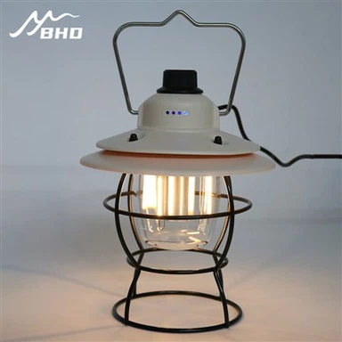 فانوس کمپینگ قدیمی